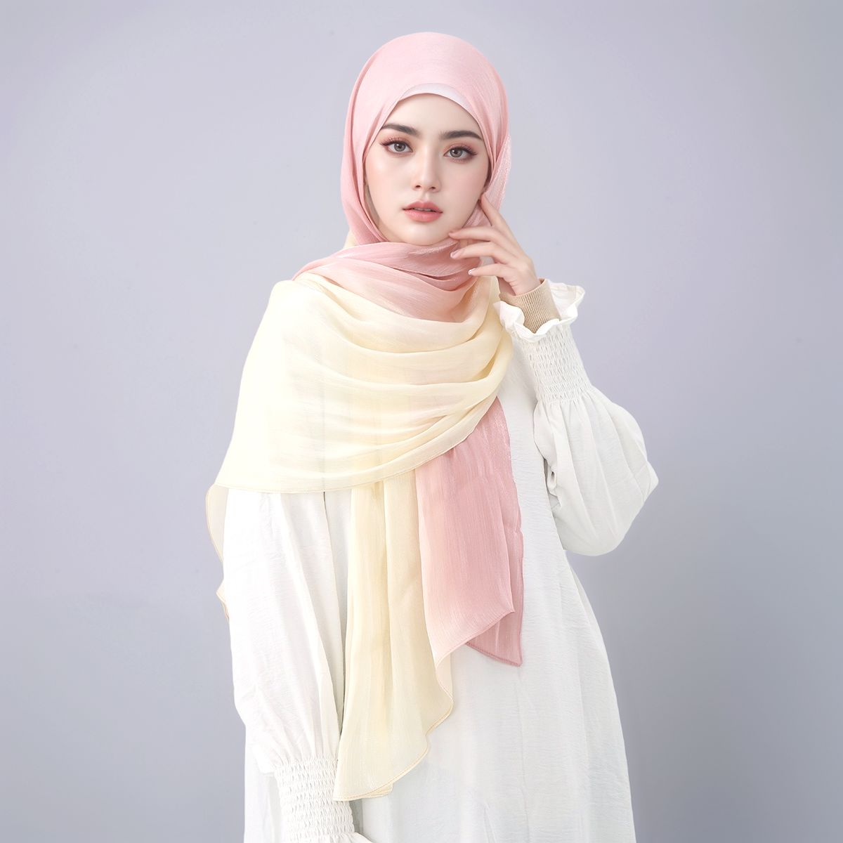 Hijab Sutra Berkilau Gradient  - Head Wrap Turban ulasan dan harga