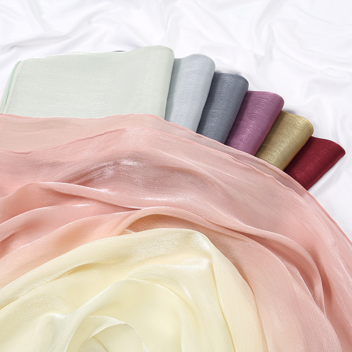 Hijab Sutra Berkilau Gradient  - Head Wrap Turban ulasan dan harga